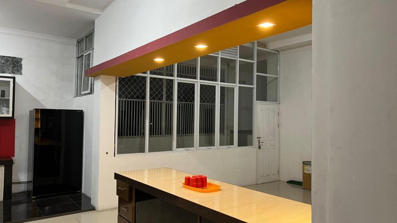 Rumah 25 Syariah Bukittinggi Exterior photo