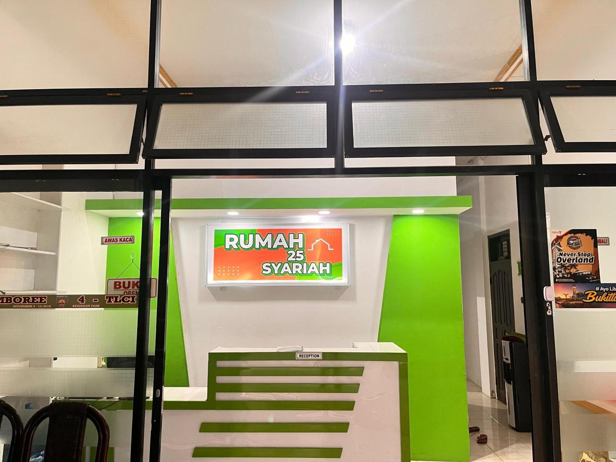 Rumah 25 Syariah Bukittinggi Exterior photo