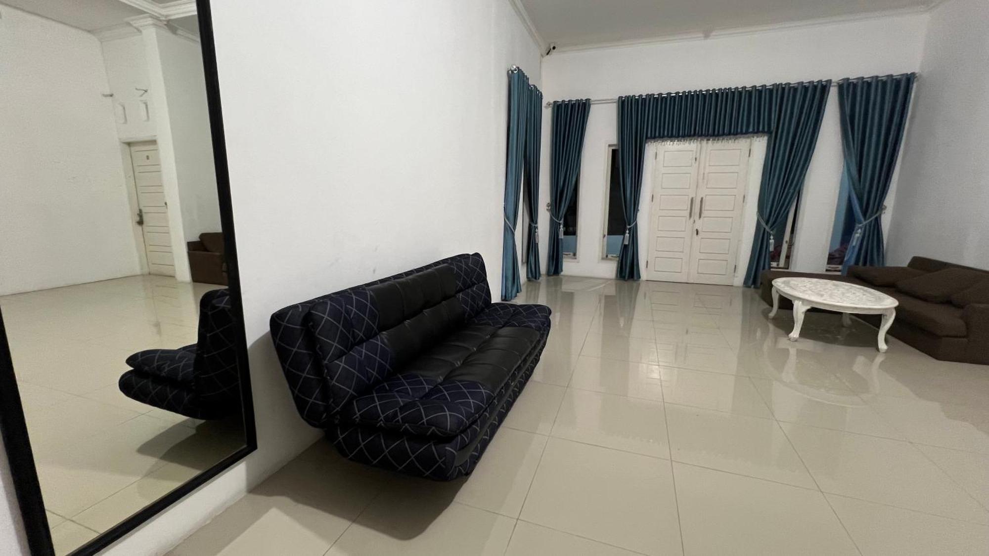 Rumah 25 Syariah Bukittinggi Exterior photo